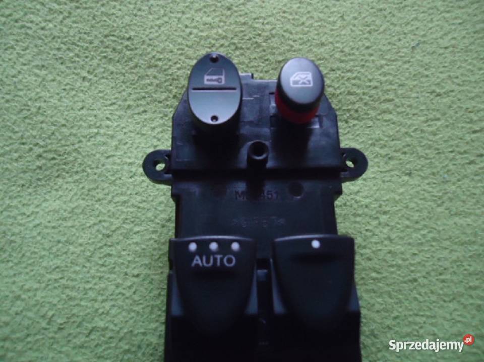 PRZEŁĄCZNIK STEROWANIA SZYB CIVIC VIII 2005r 22 śląskie Jaworzno