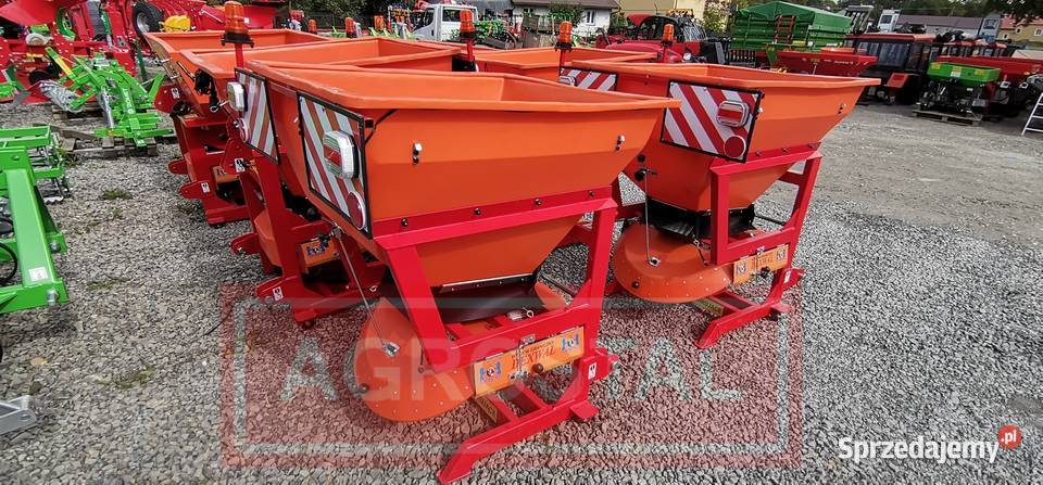 Solarka DEXWAL SALTDROG 100l zawieszana lejowa Tarnogród