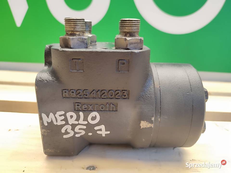 Orbitrol R925412023 Rexroth R901139932 Merlo 357 Wilkowo sprzedam