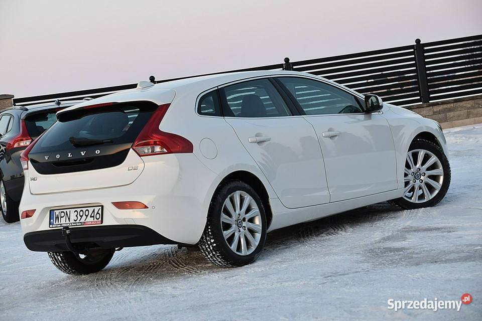 Volvo V40 16D2 116 Pół Skóra Led Navi Kamera Nowe Kucice