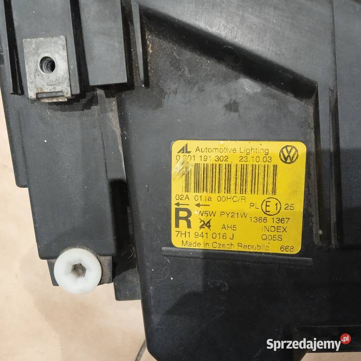 VW T5multivan reflektor prawy H4 orginal dolnośląskie Kamieniec Wrocławski sprzedam