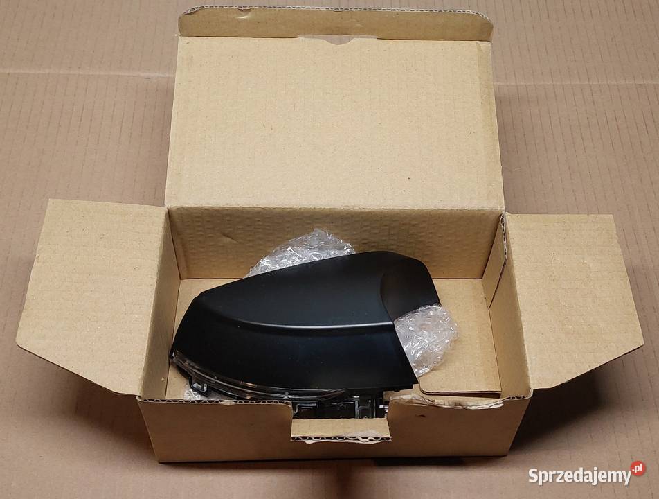 TYC LAMPA KIERUNKOWSKAZU LUSTERKA LED LEWY VW Mielęcin
