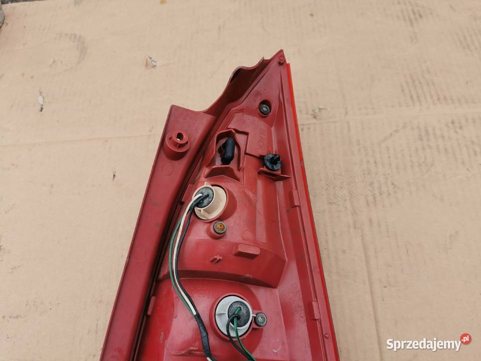 Lampa tył tylnia lewa lh mazda Premacy lift 0105 Sieraków