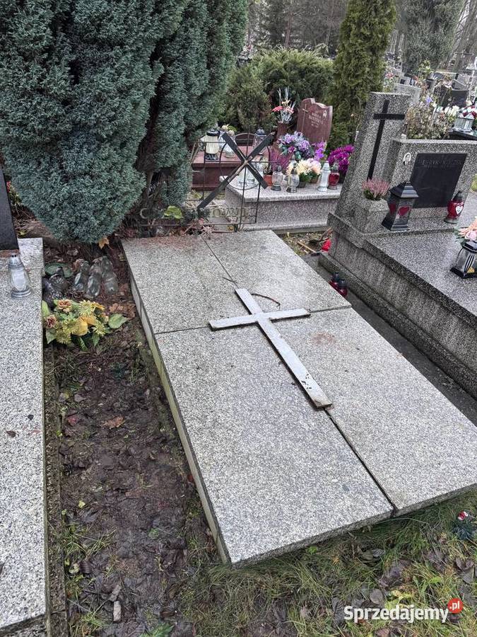 Odstąpię grobowiec Batowice Prądnik Czerwony 1m2 Kraków