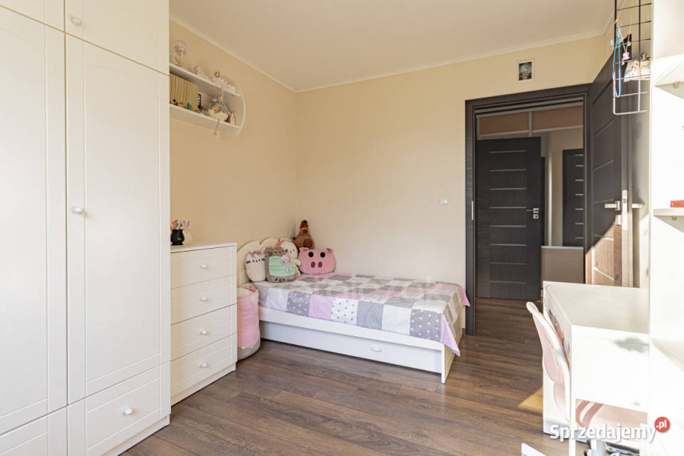 sprzedaży mieszkania Bolszewo 548m2 3pokojowe