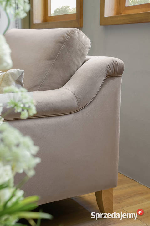 Stylowy i elegancki fotel Diana 95cm