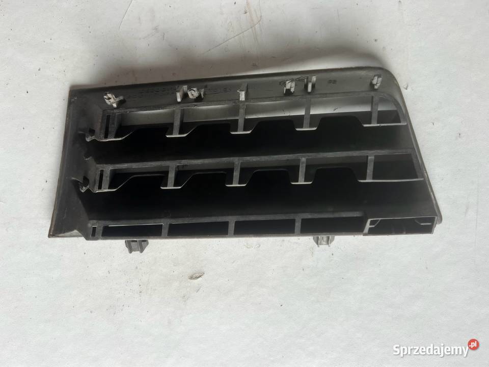 Kratka zderzaka przód prawy Renault Megane II Ostrzeszów