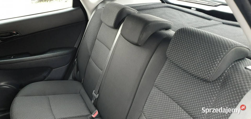 Hyundai i30 Niski przebieg zadbane autoSprawna ASR (kontrola trakcji) Przyszowice