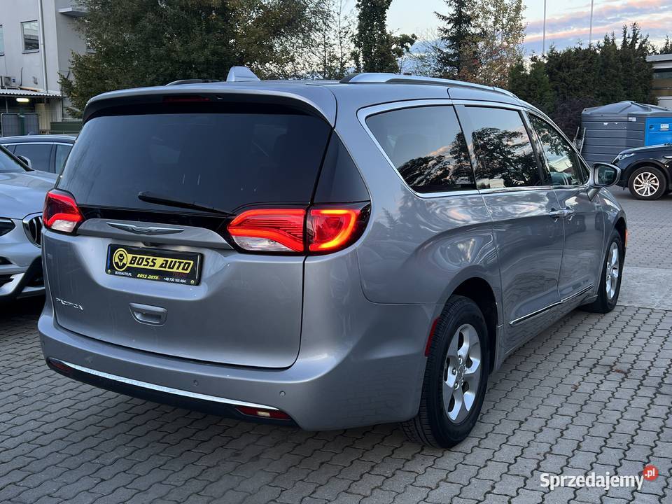 Chrysler Pacifica 2017 mazowieckie