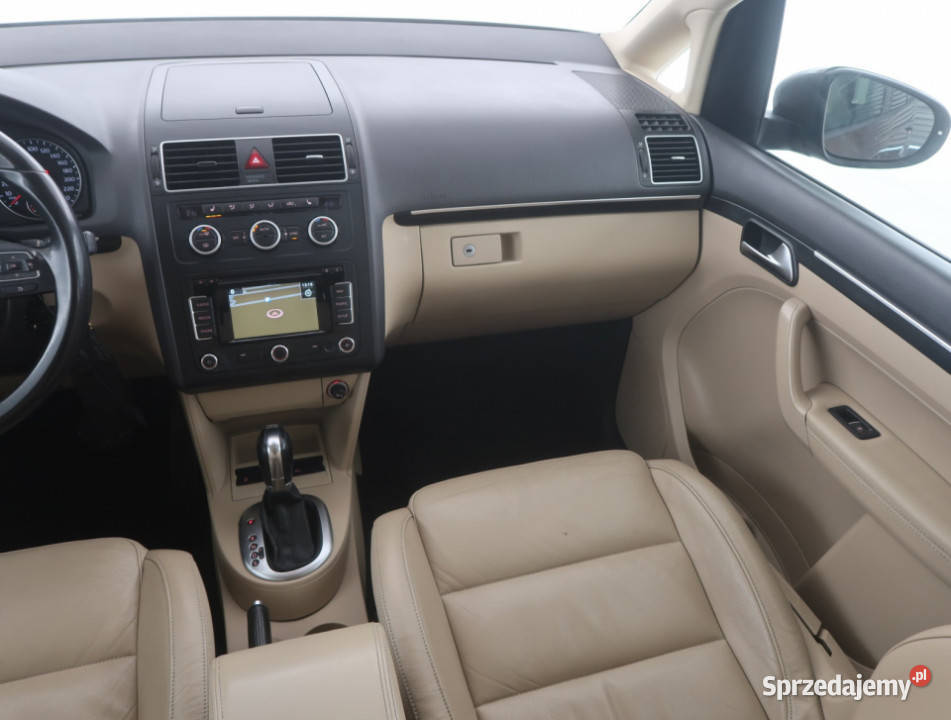 VW Touran 20 TDI Bielany Wrocławskie