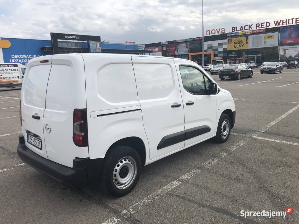 Opel combo 2020 FVAT światła do jazdy dziennej Krasne