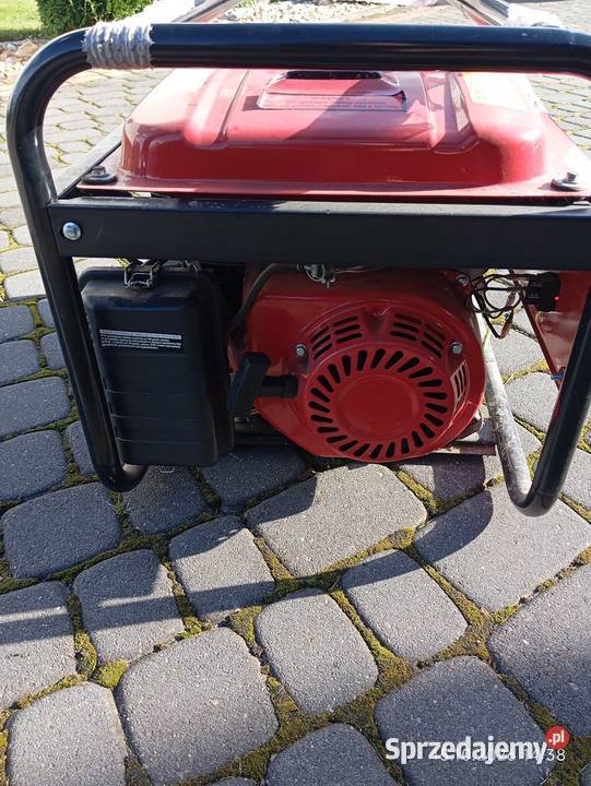 Agregat prądotwórczy 2500 w Kielce sprzedam
