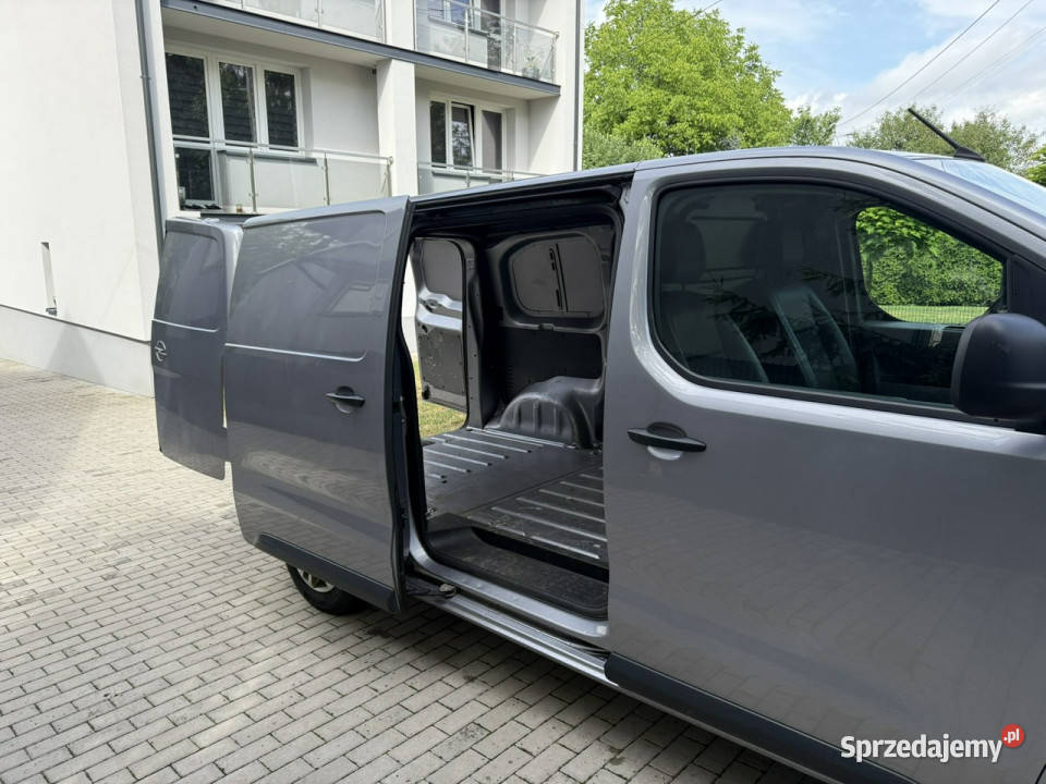Opel Vivaro 15 DieselSerwisowanyGwarancjaBogate wspomaganie kierownicy