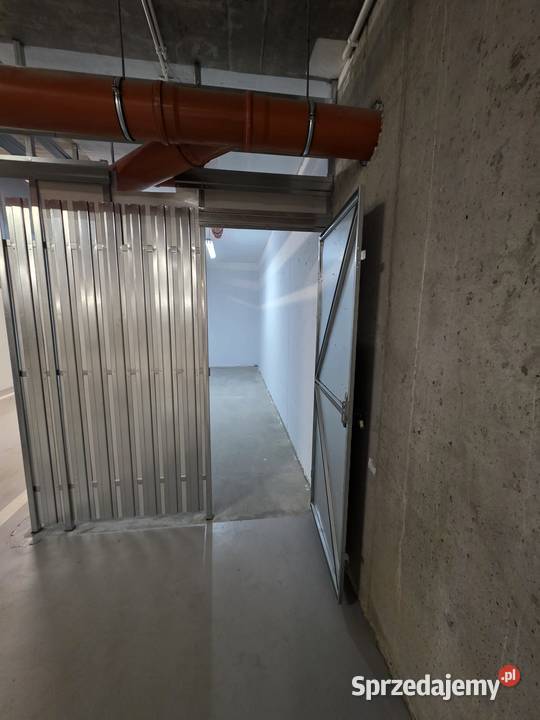 Komórka lokatorska Tomickiego nowa huta magazyn małopolskie Kraków