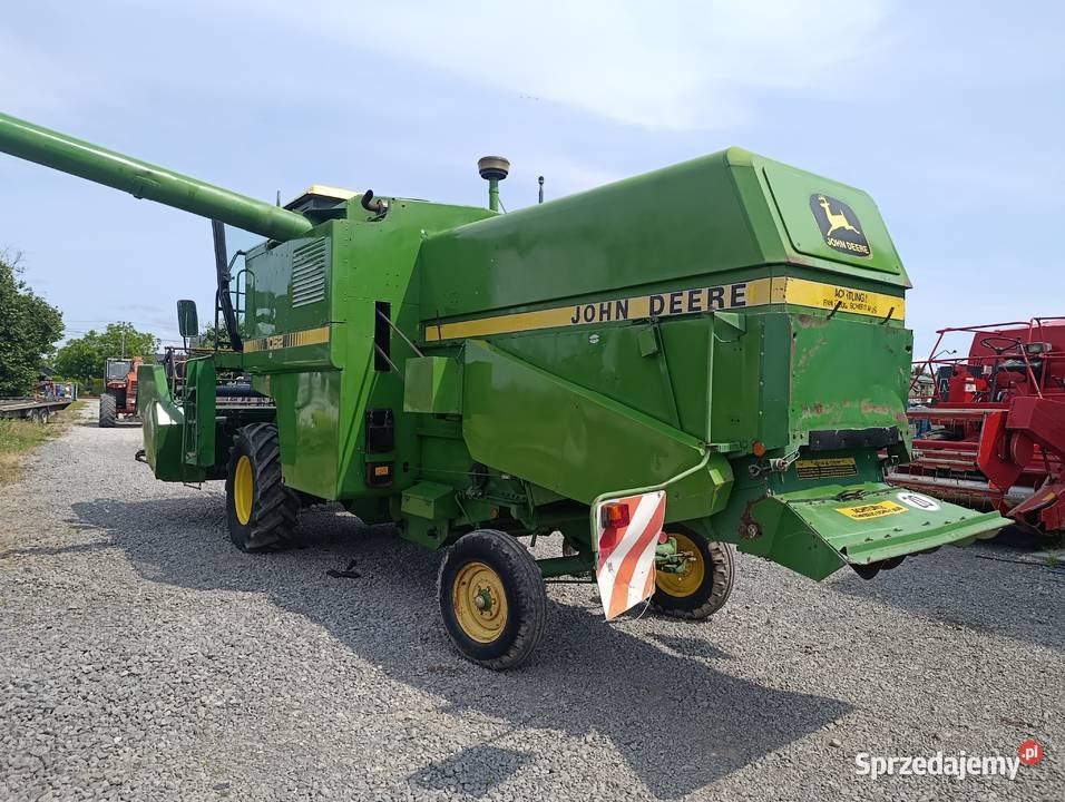 Kombajn zbożowy John Deere 1052 mazowieckie Rawica Nowa