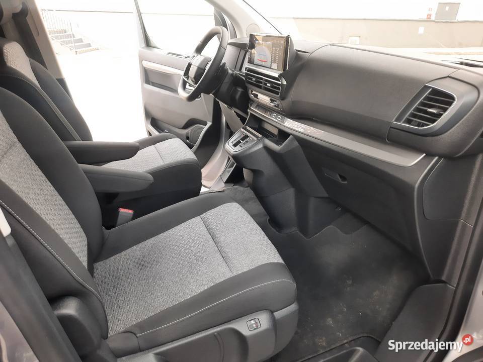 Toyota Proace Verso 8osób 20D4D177 Long VIP 9tkm Jaśkowice