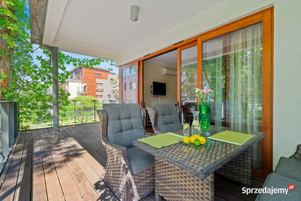 Apartament z dużym tarasem Zalewem Zegrzyńskim