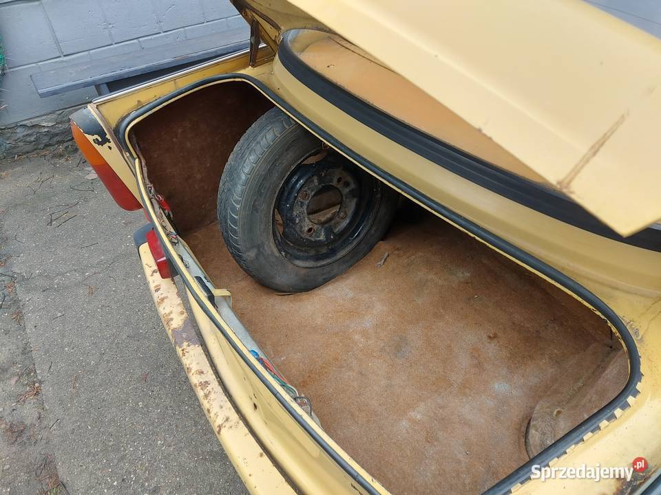 Trabant 601 1985r żółty kujawsko-pomorskie Goryszewo sprzedam