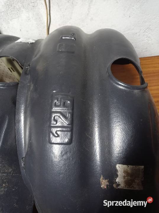 Nadkola plastikowe nieużywane Fiat 126p Łubno