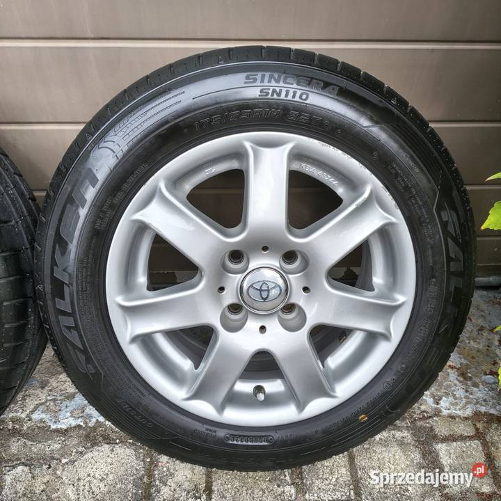 Kola Letnie Toyota Yaris nowe Samochodowe Gniezno