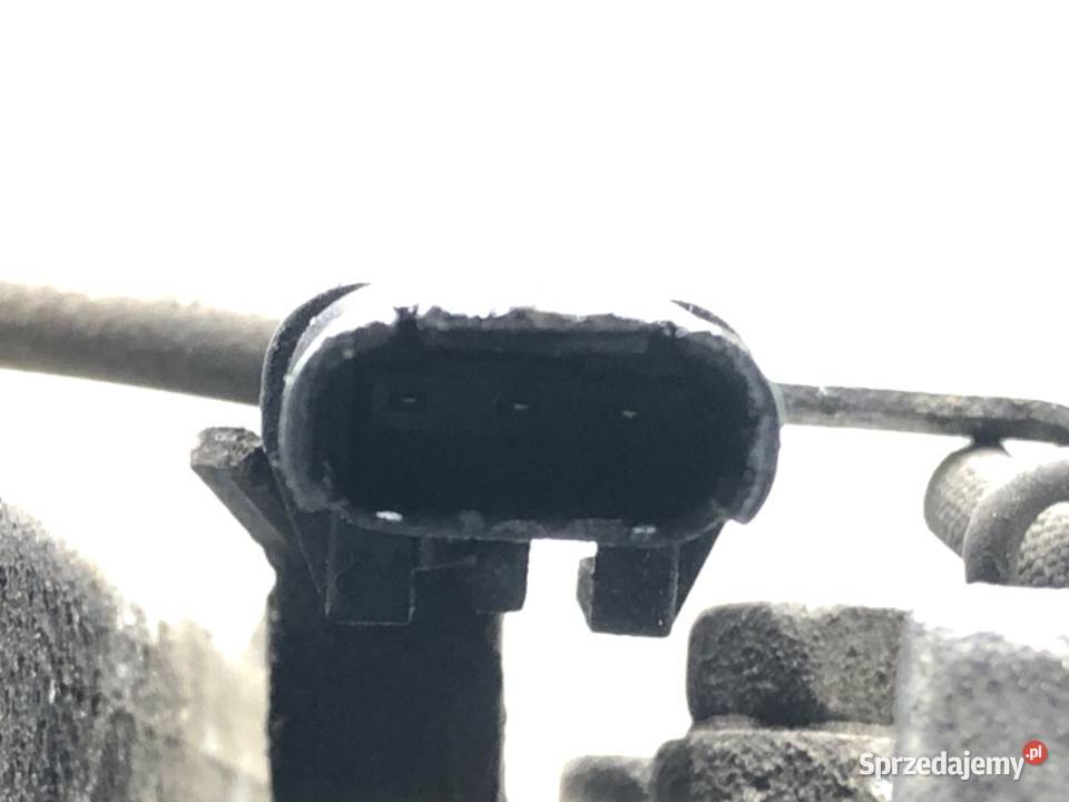 SPRĘŻARKA KLIMATYZACJI BMW F30 9330825 20 245 osobowe sprzedam