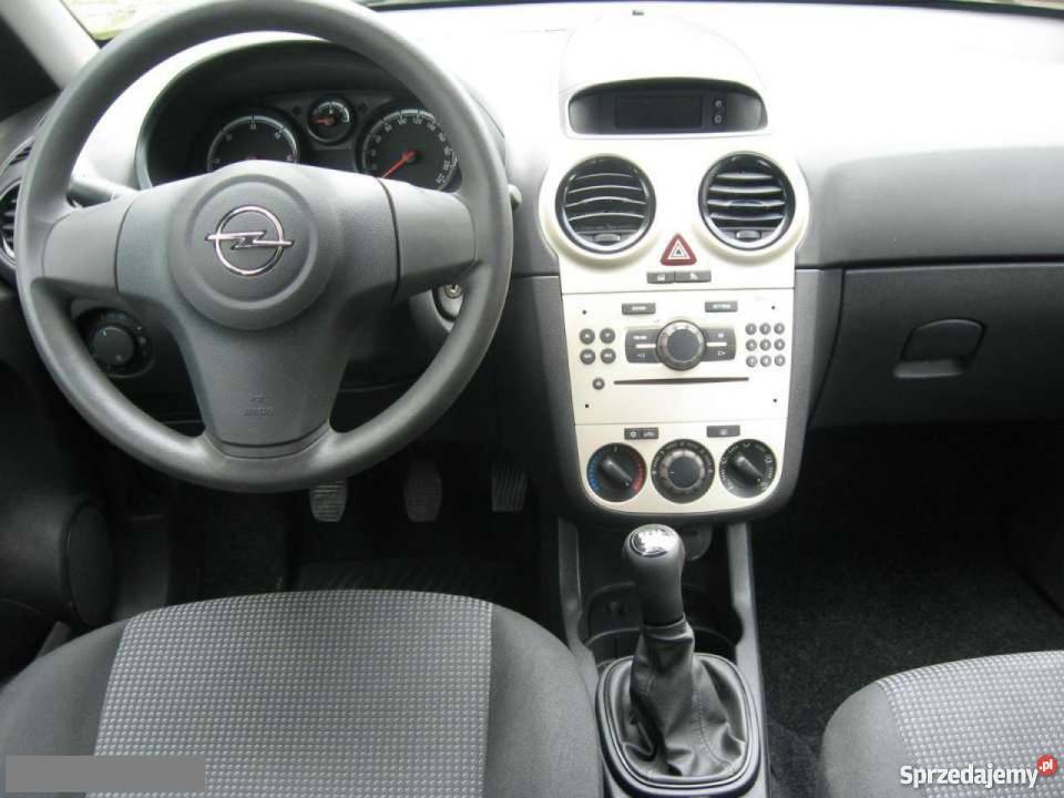 Opel Corsa bialy