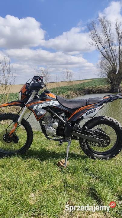 Sprzedam asix defender 250 Pozostałe Wąbrzeźno