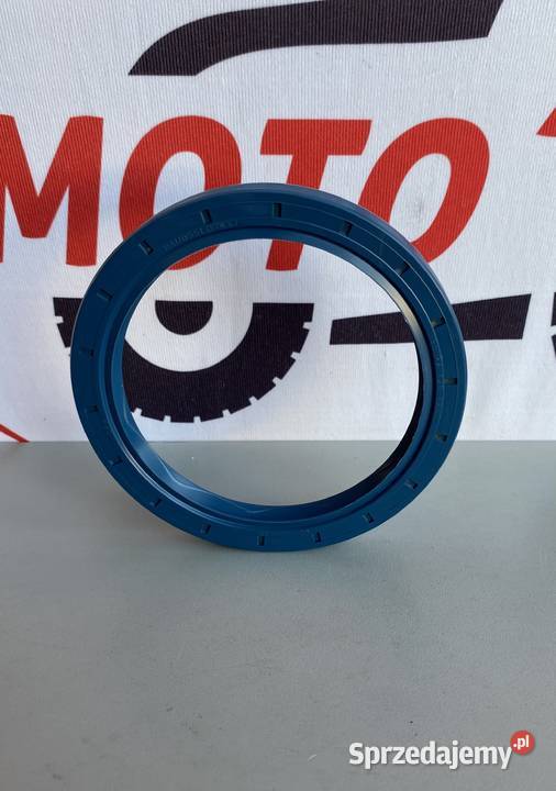 Uszczelniacz półosi tylnej Massey Ferguson Tylny most Białystok