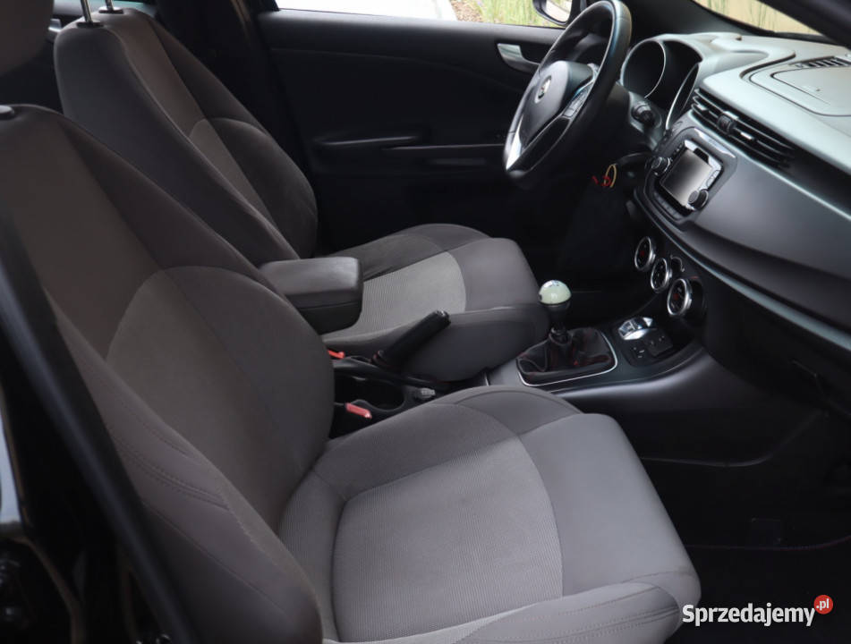 Alfa Romeo Giulietta 14 T MultiAir przyciemniane szyby Giulietta Łódź