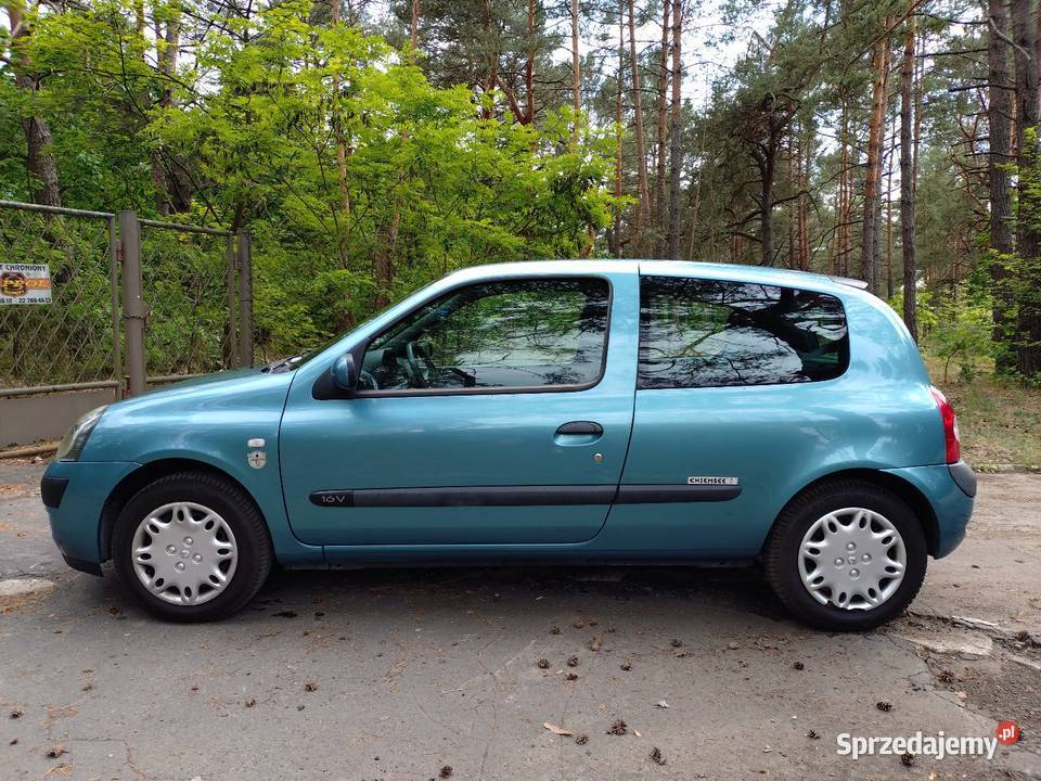 Renault Clio 12 benzyna gniazdo USB mazowieckie