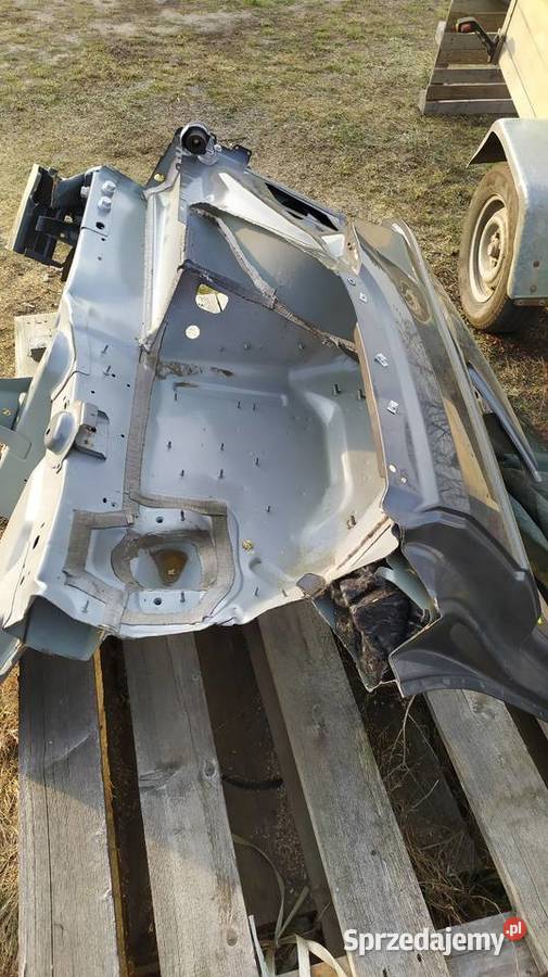 Błotnik prawy tył ćwiartka Jeep Grand Cherokee Legionowo