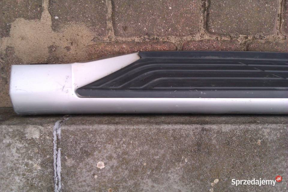 Mitsubishi Pajero IV 5D stopnie nakładka progów Warszawa