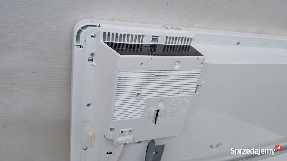 Grzejnik konwektorowy Bosch HC400025 2500W Jadowniki