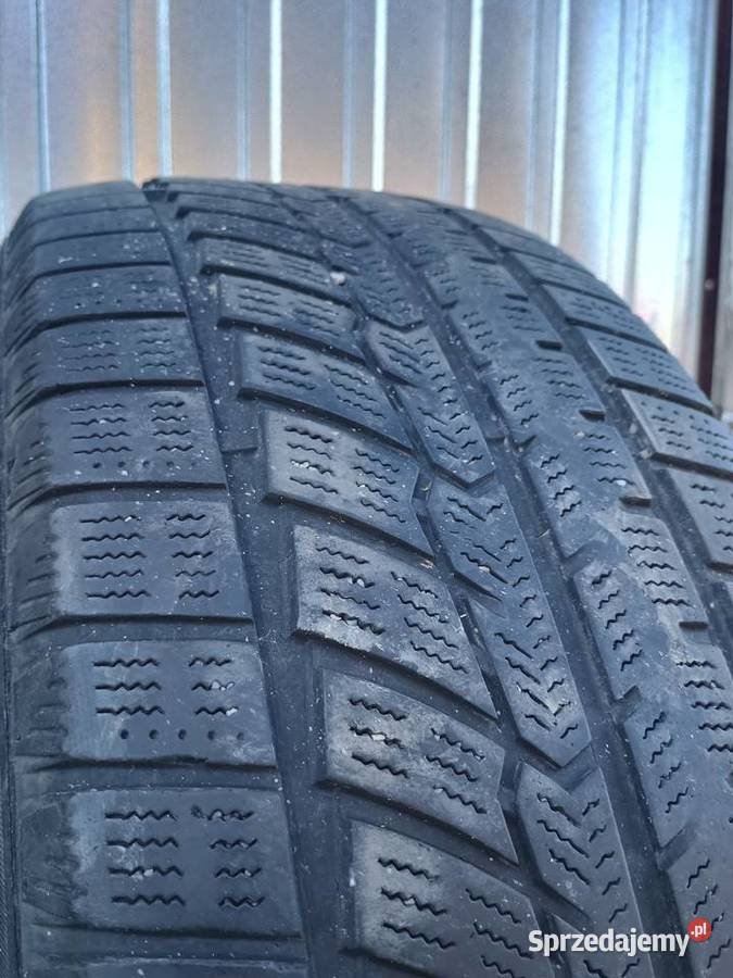 Opony Zimowe Fortune 2256517 SUV 225 podkarpackie Czaszyn sprzedam