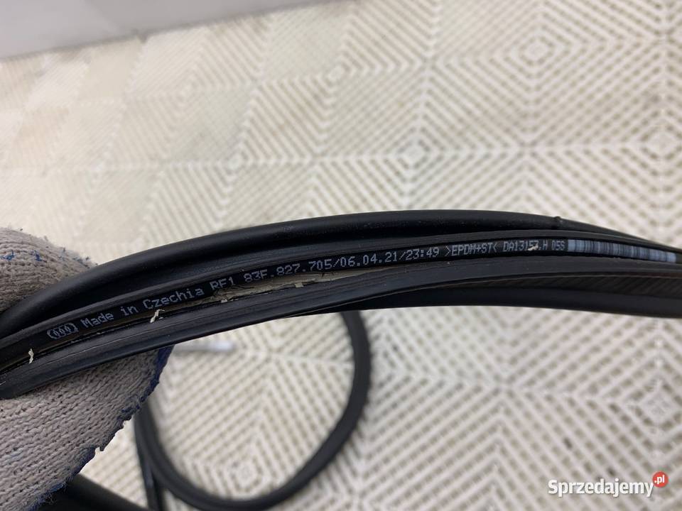 USZCZELKA KLAPY BAGAŻNIKA AUDI Q3 II SUV Uszczelki