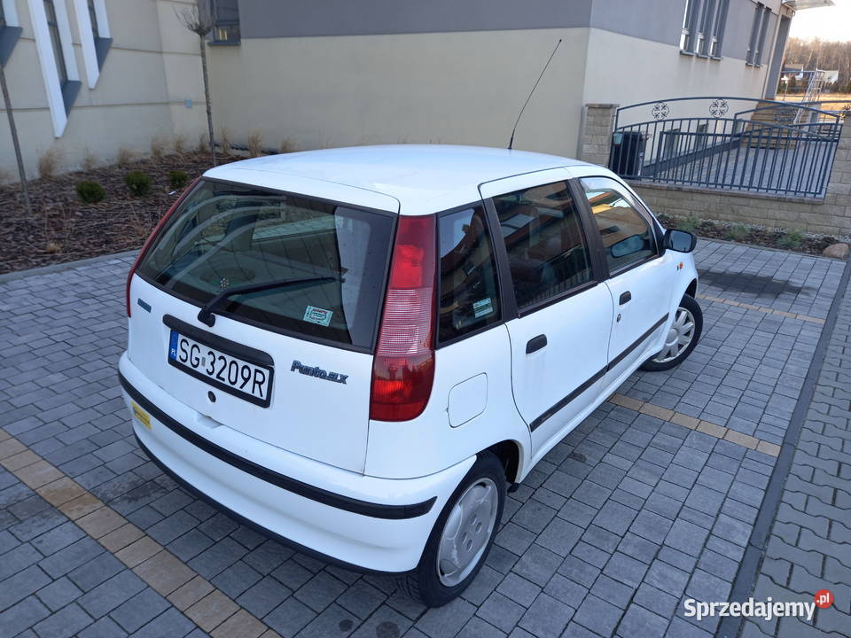 FIAT PUNTO 12 Niski Przebieg 93tkm Garażowany CD Gliwice sprzedam