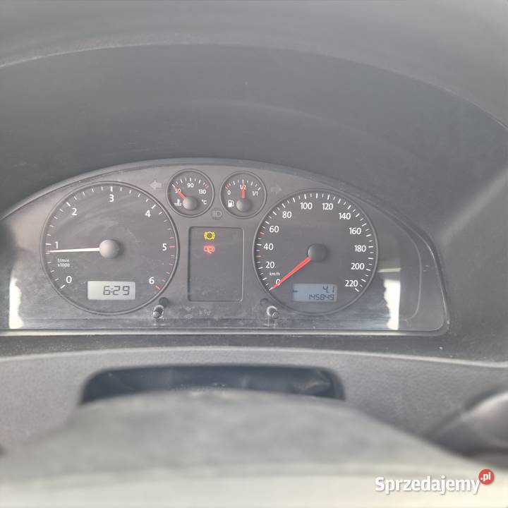 Volkswagen T5 19 diesel nieuszkodzony Chełm