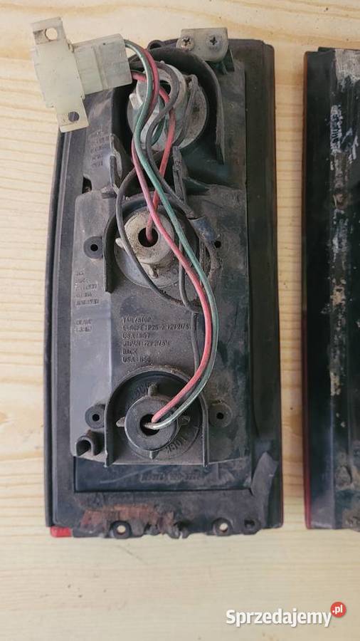 Suzuki Vitara I 8899 Lampy tył tylne kujawsko-pomorskie Włocławek