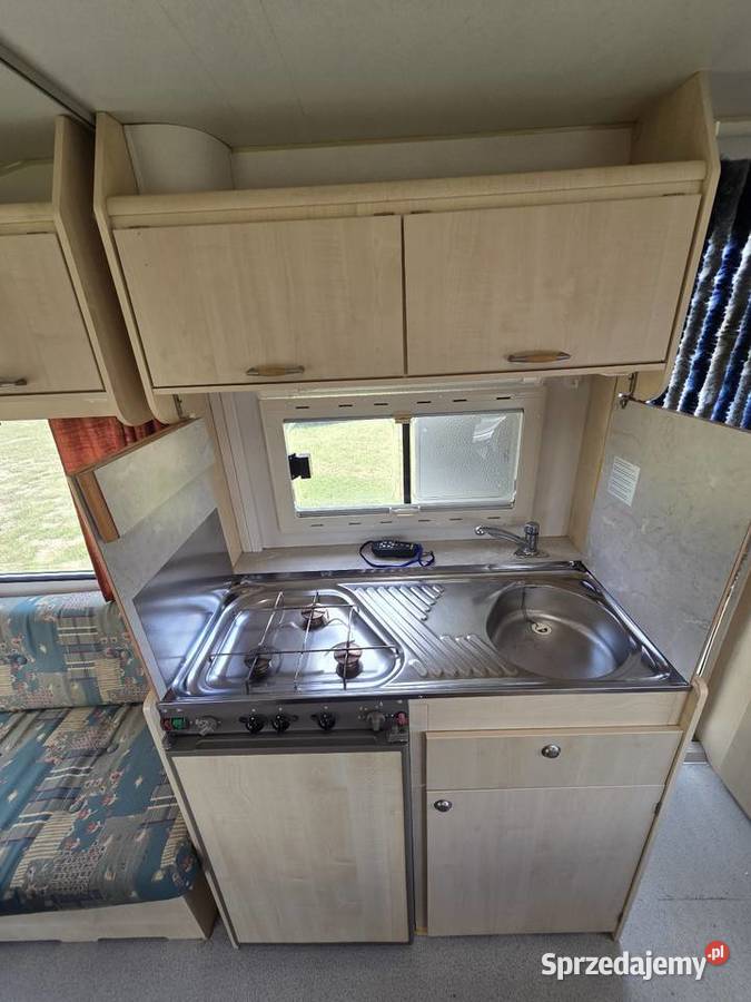 Chateau Carat 1998r 1100dmc mover przedsionek Czarków