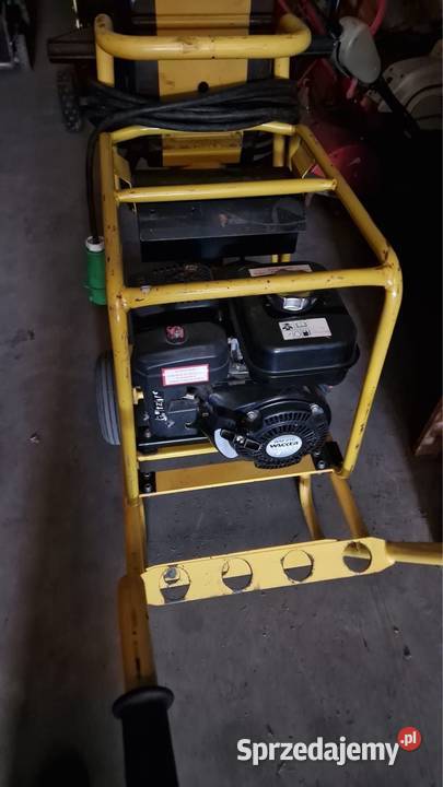 Młot do kucia z agregatem prądotwórczym Wacer Tarnów