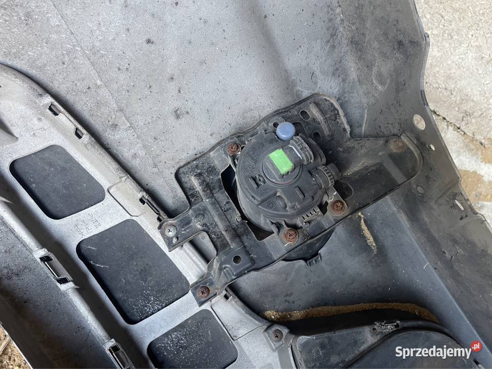 NISSAN PIXO MOCOWANIE KOSZYK HALOGENU prawy Zambrów