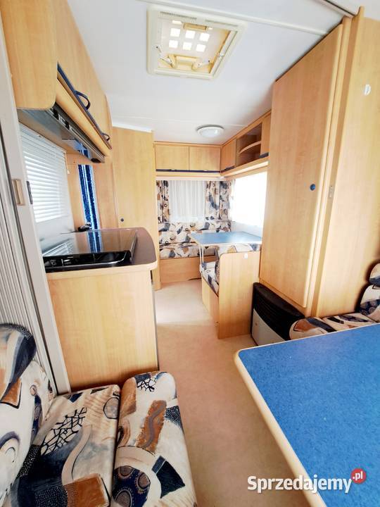 Wynajem przyczep kempingowych Caravelair 395 Caravelair Radłów
