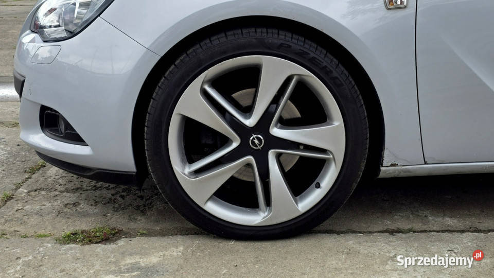 Opel Astra GTC 20 calowe felgi J 20092019 czujnik parkowania sprzedam