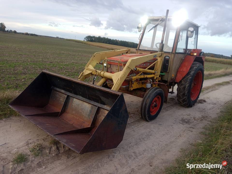 Zetor 4718 z turem i dużą Łyżka Zetor Hartowiec