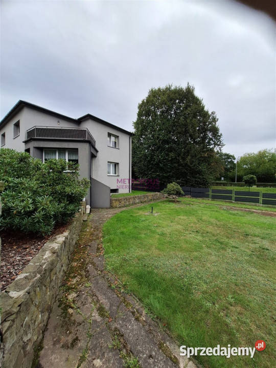 sprzedaży domu wolnostojącego 200 metrów Rybnik 3995zł/m2 sprzedam