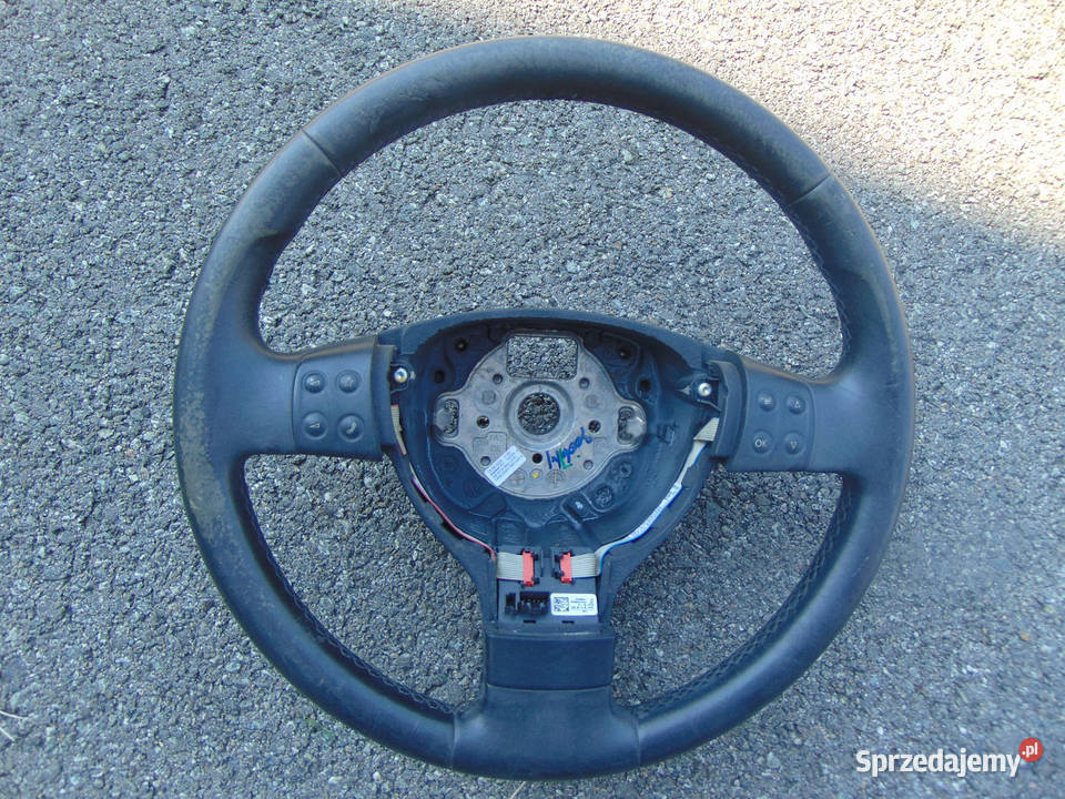 KIEROWNICA MULTIFUNKCYJNA TOURAN PASSAT B6 Ryki