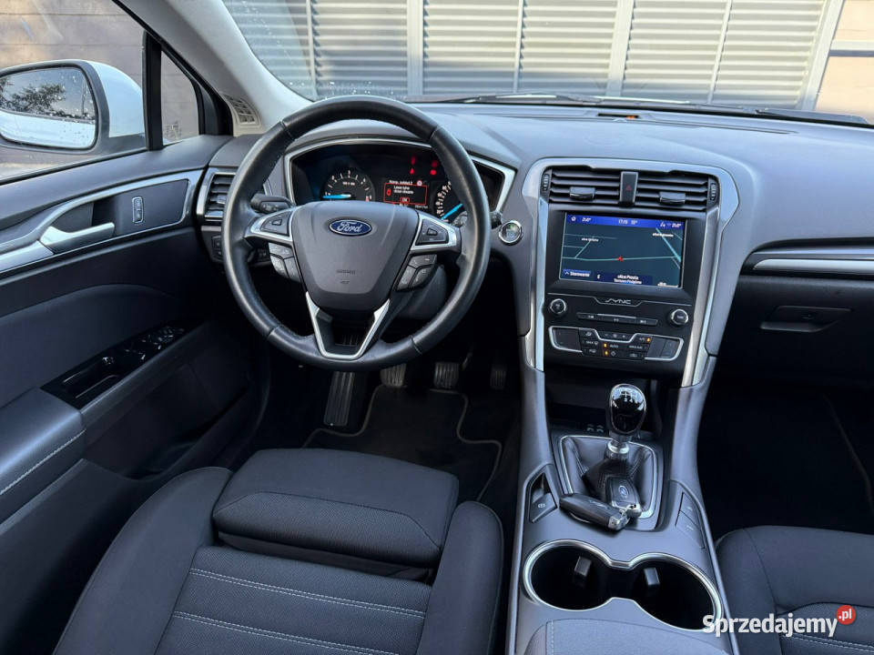 Ford Mondeo 20D 150 Serwis Full Led Navi Kamera kurtyny powietrzne