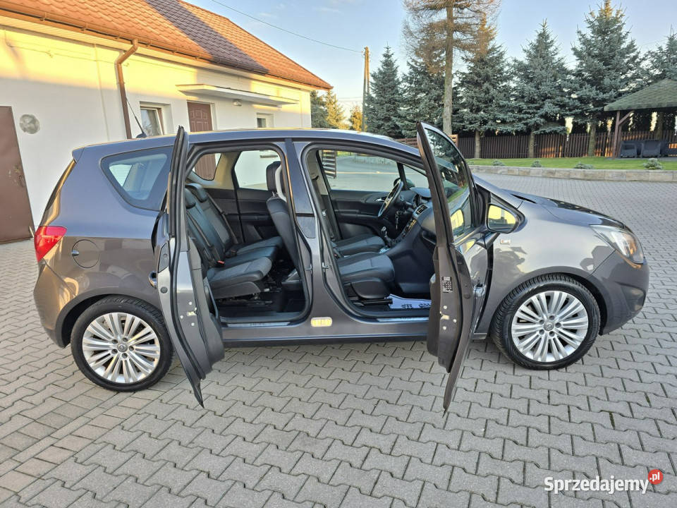 Opel Meriva 14Turbo SerwisNaviPanorama
