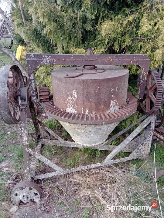 Betoniarka okolo 200 litrow samorubka Łopuszno