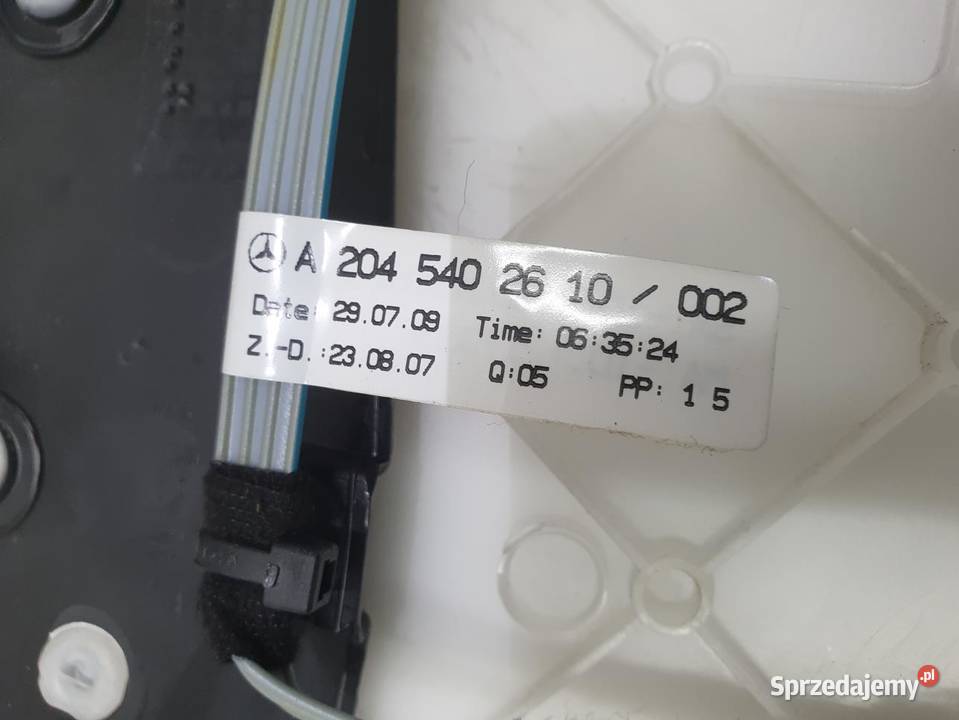 TAPICERKA DRZWI LEWY TYŁ MERCEDES W204 osobowe Tapicerki samochodowe